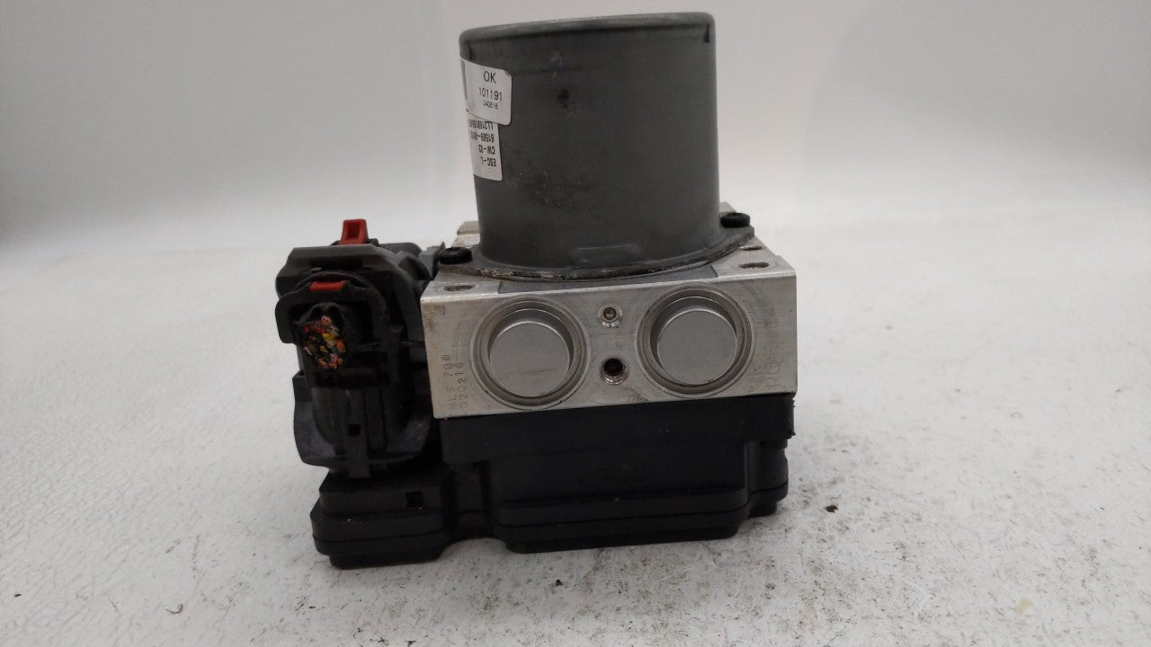 2015-2017 Hyundai Sonata ABS Pump Control Module Replacement P/N:C2599-26501 61589-45100 Fits 2015 2016 2017 OEM Used Auto Parts - Oemusedautoparts1.com