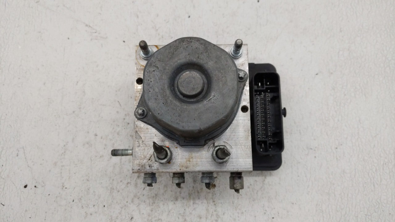 2015-2019 Nissan Versa ABS Pump Control Module Replacement P/N:47660 9KS0A 47660 9KL0A Fits 2015 2016 2017 2018 2019 OEM Used Auto Parts - Oemusedautoparts1.com