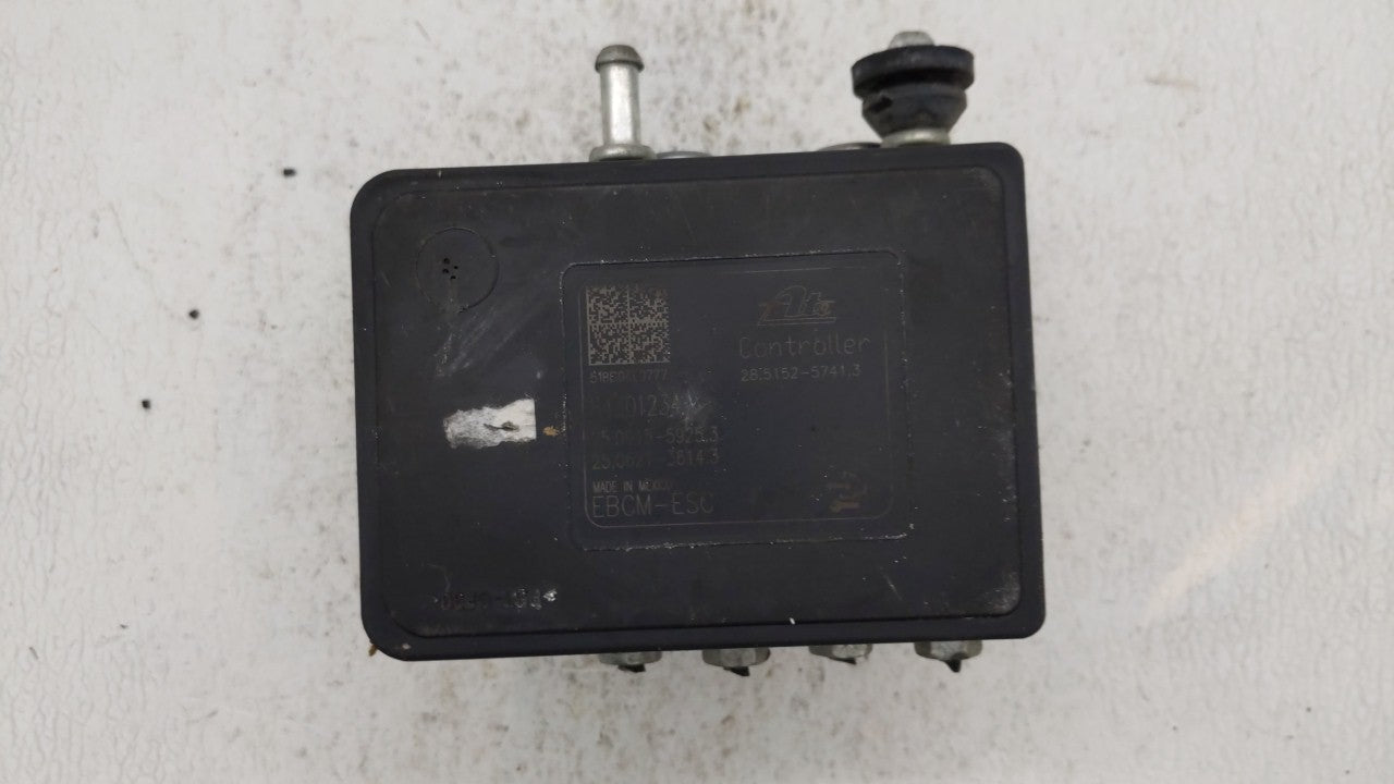 2018-2019 Cadillac Xts ABS Pump Control Module Replacement P/N:84336874 Fits 2018 2019 OEM Used Auto Parts - Oemusedautoparts1.com