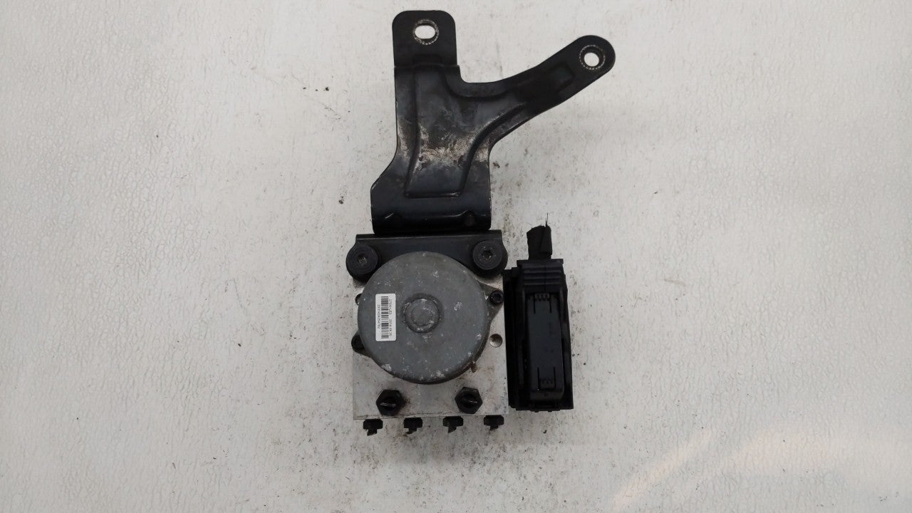 2014-2016 Hyundai Elantra ABS Pump Control Module Replacement P/N:58920-3X630 BE6003G510 Fits 2014 2015 2016 OEM Used Auto Parts - Oemusedautoparts1.com