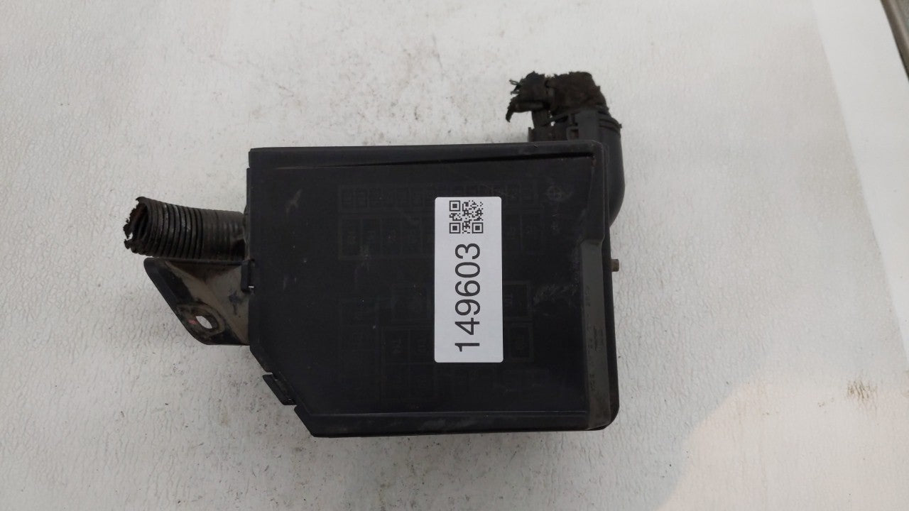 2012-2017 Fiat 500 Fusebox Fuse Box Panel Relay Module P/N:68184343AC Fits 2012 2013 2014 2015 2016 2017 OEM Used Auto Parts - Oemusedautoparts1.com