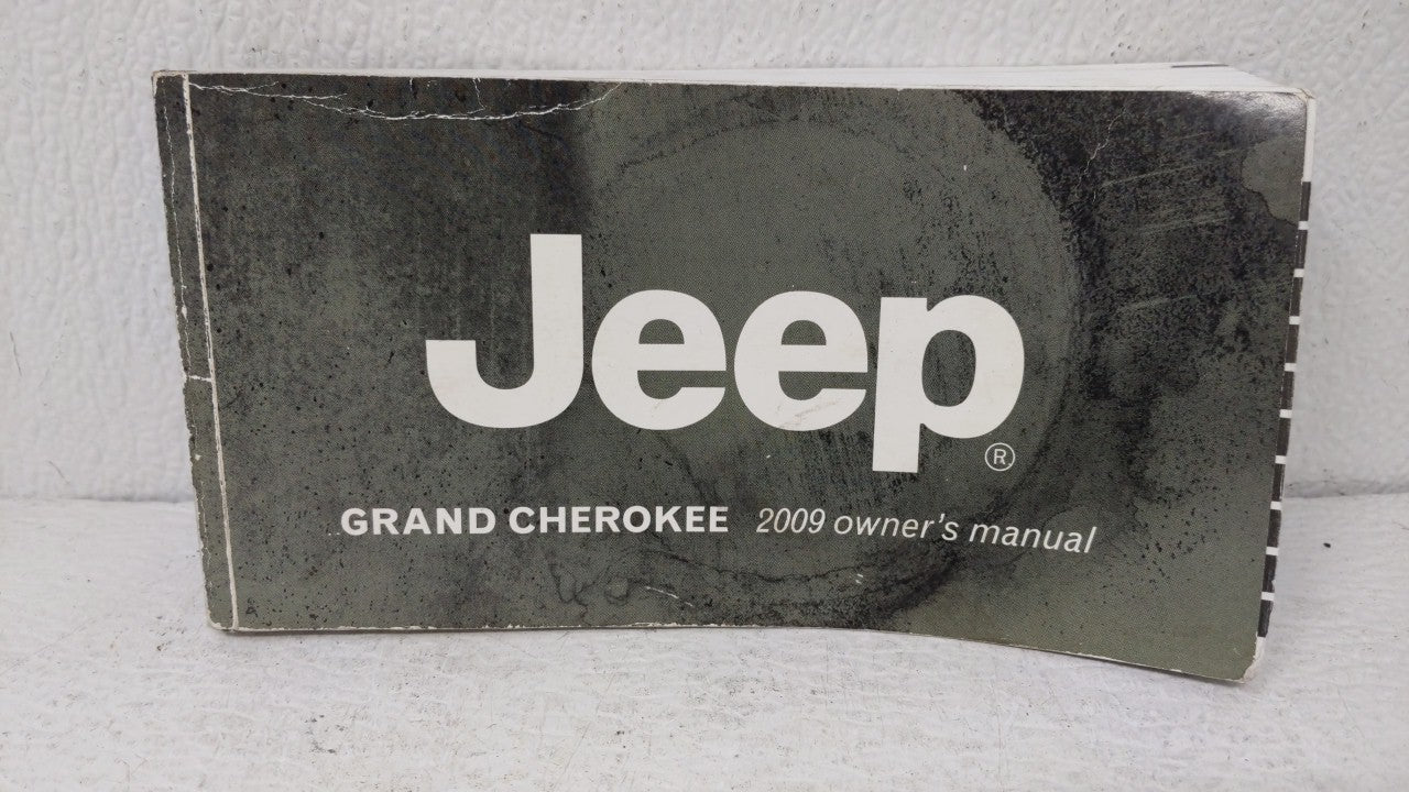 2009 Jeep Grand Cherokee Owners Manual Book Guide OEM Used Auto Parts - Oemusedautoparts1.com