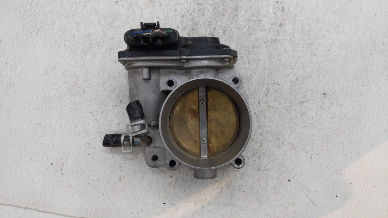 2013-2018 Hyundai Santa Fe Throttle Body P/N:35100-3CAA0 Fits 2012 2013 2014 2015 2016 2017 2018 OEM Used Auto Parts - Oemusedautoparts1.com