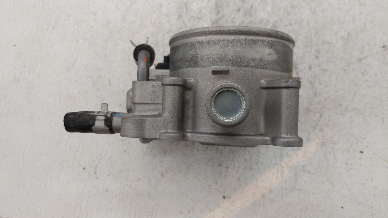 2013-2018 Hyundai Santa Fe Throttle Body P/N:35100-3CAA0 Fits 2012 2013 2014 2015 2016 2017 2018 OEM Used Auto Parts - Oemusedautoparts1.com