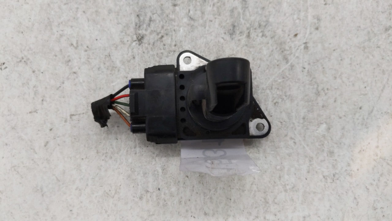 2004-2006 Scion Xa Mass Air Flow Meter Maf - Oemusedautoparts1.com