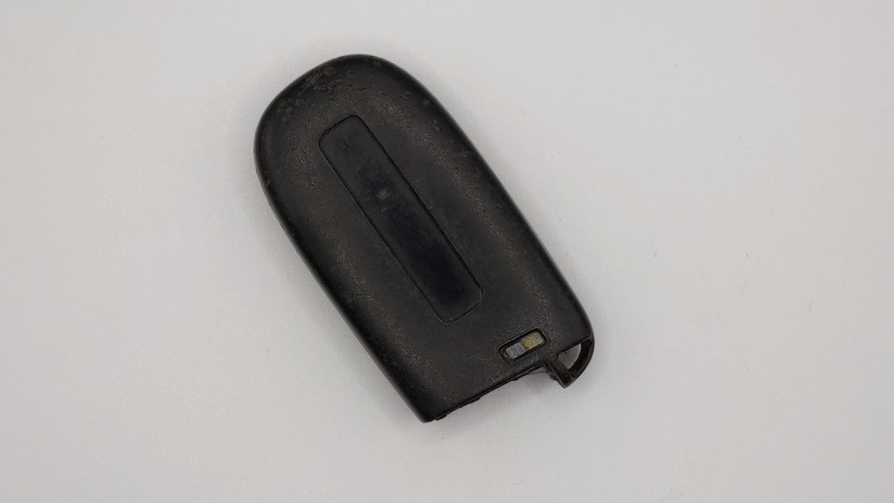 Dodge Challenger Keyless Entry Remote Fob M3N-40821302 5 buttons - Oemusedautoparts1.com