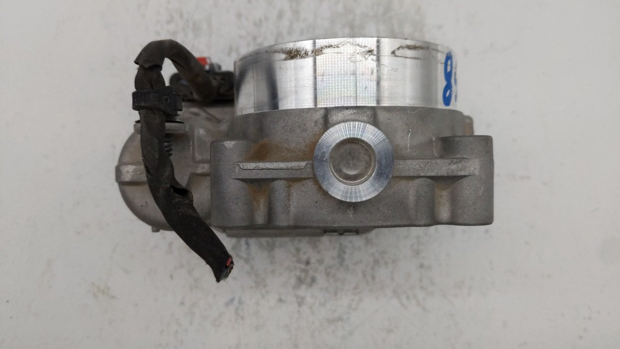 2018-2019 Jeep Wrangler Throttle Body P/N:05281804AB Fits 2018 2019 OEM Used Auto Parts - Oemusedautoparts1.com