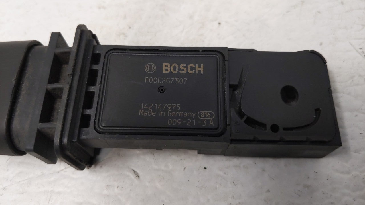 2004-2009 Volvo S60 Mass Air Flow Meter Maf - Oemusedautoparts1.com