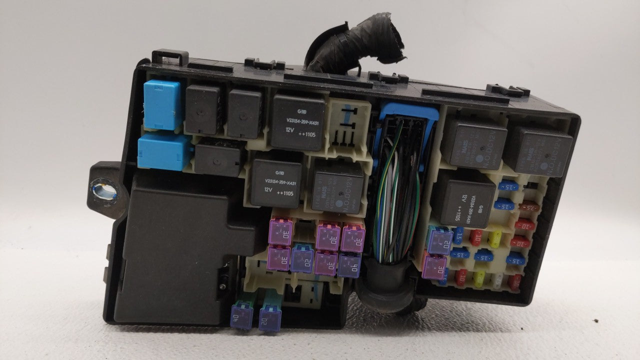 2010-2012 Mazda Cx-7 Fusebox Fuse Box Panel Relay Module P/N:EG21-66767 Fits 2010 2011 2012 OEM Used Auto Parts - Oemusedautoparts1.com