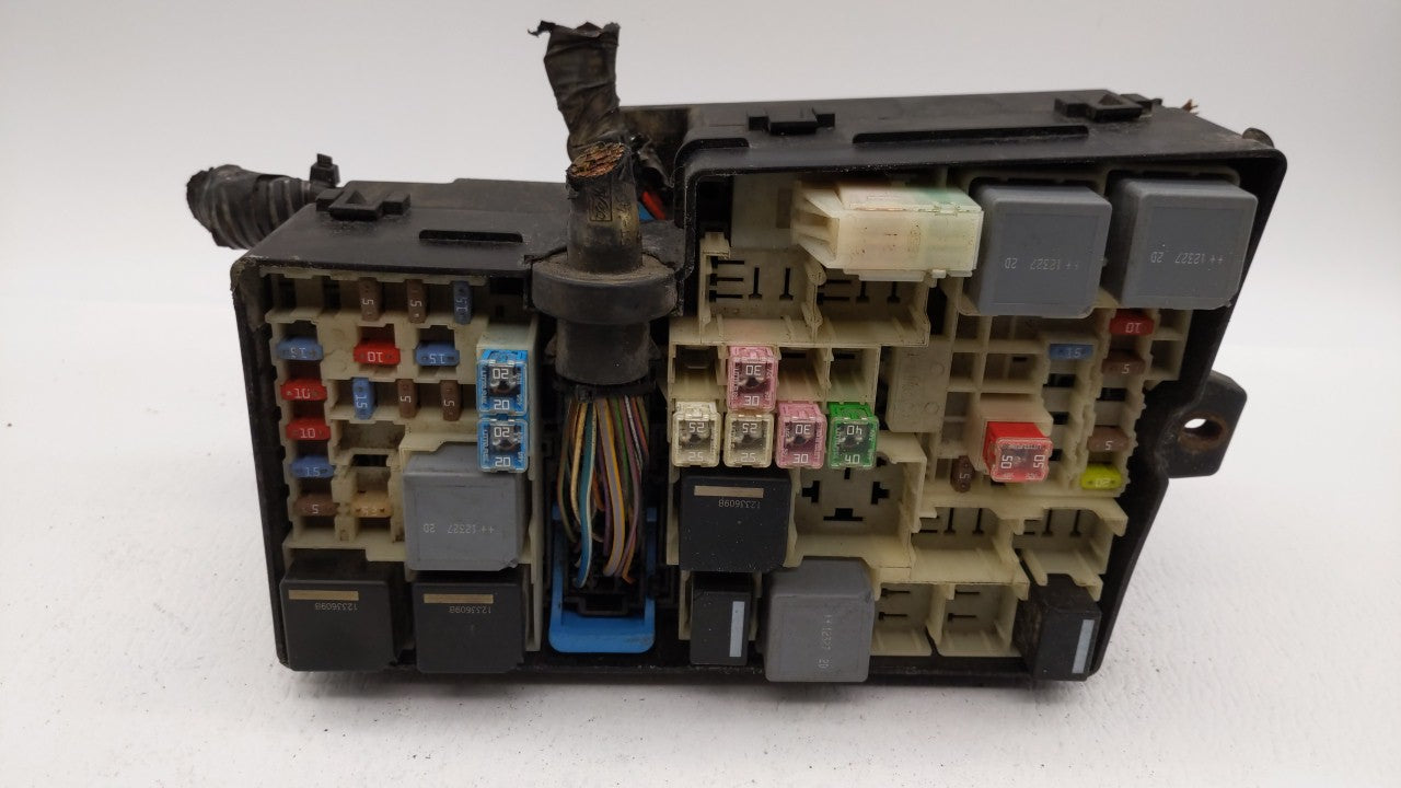 2013-2018 Ford C-Max Fusebox Fuse Box Panel Relay Module P/N:HM5T-14290-ABB Fits 2013 2014 2015 2016 2017 2018 OEM Used Auto Parts - Oemusedautoparts1.com