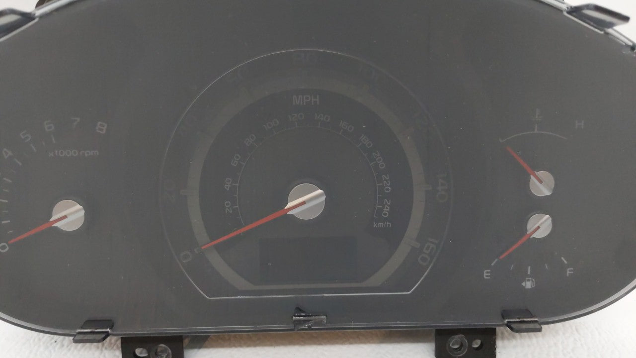 2014-2016 Kia Sportage Instrument Cluster Speedometer Gauges P/N:94021-3W020 Fits 2014 2015 2016 OEM Used Auto Parts - Oemusedautoparts1.com