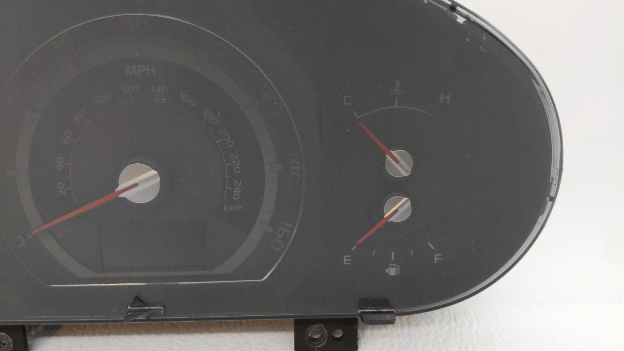 2014-2016 Kia Sportage Instrument Cluster Speedometer Gauges P/N:94021-3W020 Fits 2014 2015 2016 OEM Used Auto Parts - Oemusedautoparts1.com