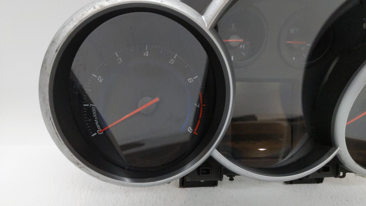 2013-2014 Chevrolet Cruze Instrument Cluster Speedometer Gauges P/N:95129378 Fits 2013 2014 OEM Used Auto Parts - Oemusedautoparts1.com