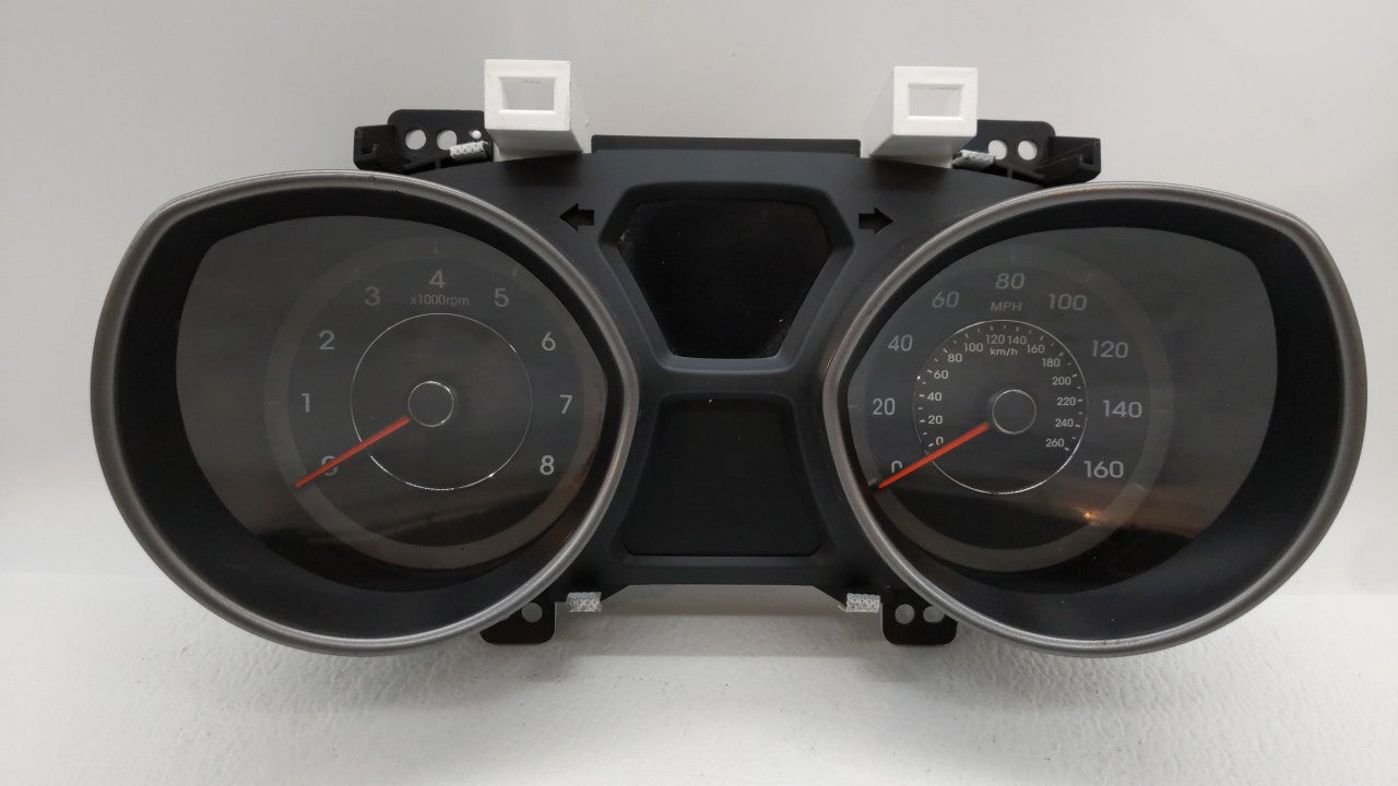 2014-2016 Hyundai Elantra Instrument Cluster Speedometer Gauges P/N:94004-3Y010 Fits 2014 2015 2016 OEM Used Auto Parts - Oemusedautoparts1.com