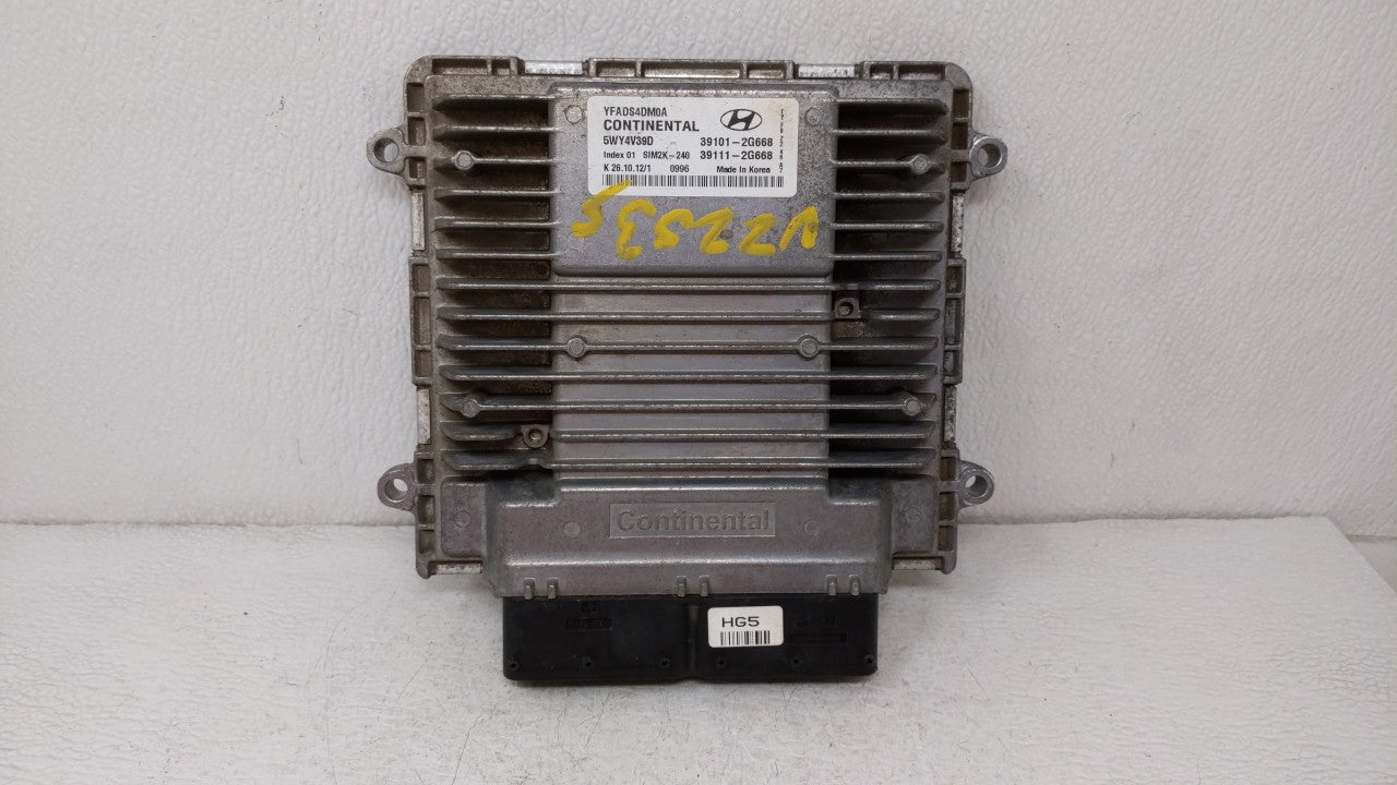 2011-2014 Hyundai Sonata PCM Engine Computer ECU ECM PCU OEM P/N:39101-2G668 39111-2G668 Fits 2011 2012 2013 2014 OEM Used Auto Parts - Oemusedautoparts1.com