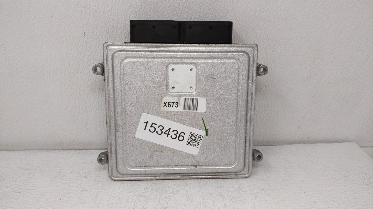 2011-2014 Hyundai Sonata PCM Engine Computer ECU ECM PCU OEM P/N:39101-2G661 39111-2G661 Fits 2011 2012 2013 2014 OEM Used Auto Parts - Oemusedautoparts1.com