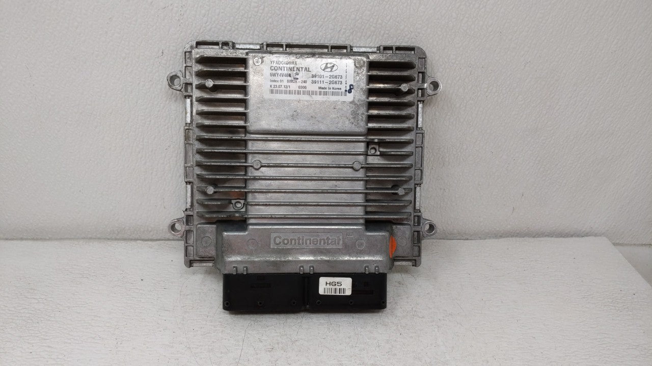 2011-2014 Hyundai Sonata PCM Engine Computer ECU ECM PCU OEM P/N:39101-2G661 39111-2G661 Fits 2011 2012 2013 2014 OEM Used Auto Parts - Oemusedautoparts1.com