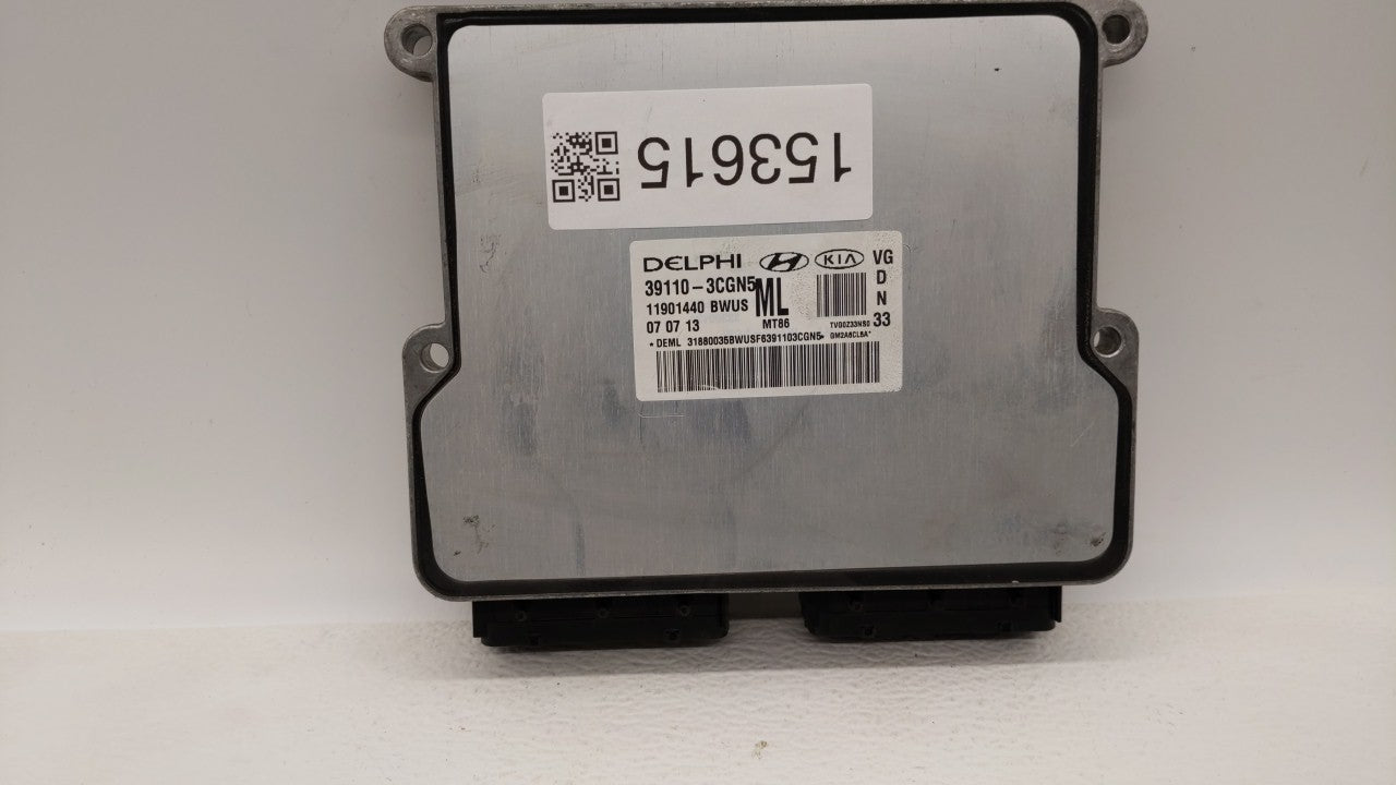 2014-2016 Kia Cadenza PCM Engine Computer ECU ECM PCU OEM P/N:39110-3CGN5 39110-3CGN8 Fits 2014 2015 2016 OEM Used Auto Parts - Oemusedautoparts1.com