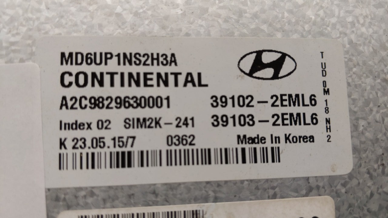 2014-2016 Hyundai Elantra PCM Engine Computer ECU ECM PCU OEM P/N:39102-2EML6 39103-2EML6 Fits 2014 2015 2016 OEM Used Auto Parts - Oemusedautoparts1.com