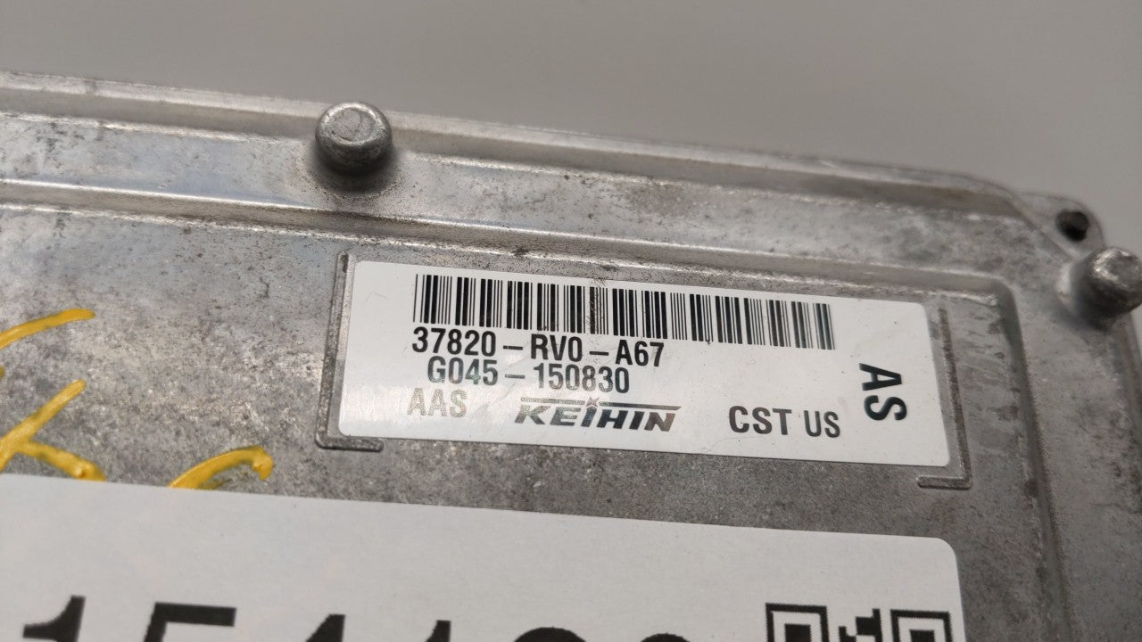 2014-2016 Honda Odyssey PCM Engine Computer ECU ECM PCU OEM P/N:37820-RV0-A67 37820-RV0-A68 Fits 2014 2015 2016 OEM Used Auto Parts - Oemusedautoparts1.com