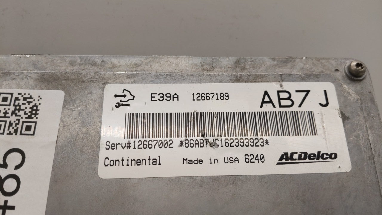 2017 Chevrolet Equinox PCM Engine Computer ECU ECM PCU OEM P/N:12667189 12670801 Fits 2018 2019 OEM Used Auto Parts - Oemusedautoparts1.com