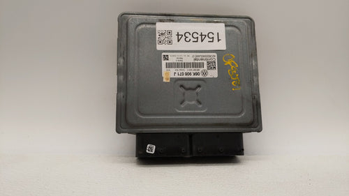 2015 Volkswagen Passat PCM Engine Computer ECU ECM PCU OEM P/N:06K 906 071 J 06K 907 425 C Fits OEM Used Auto Parts