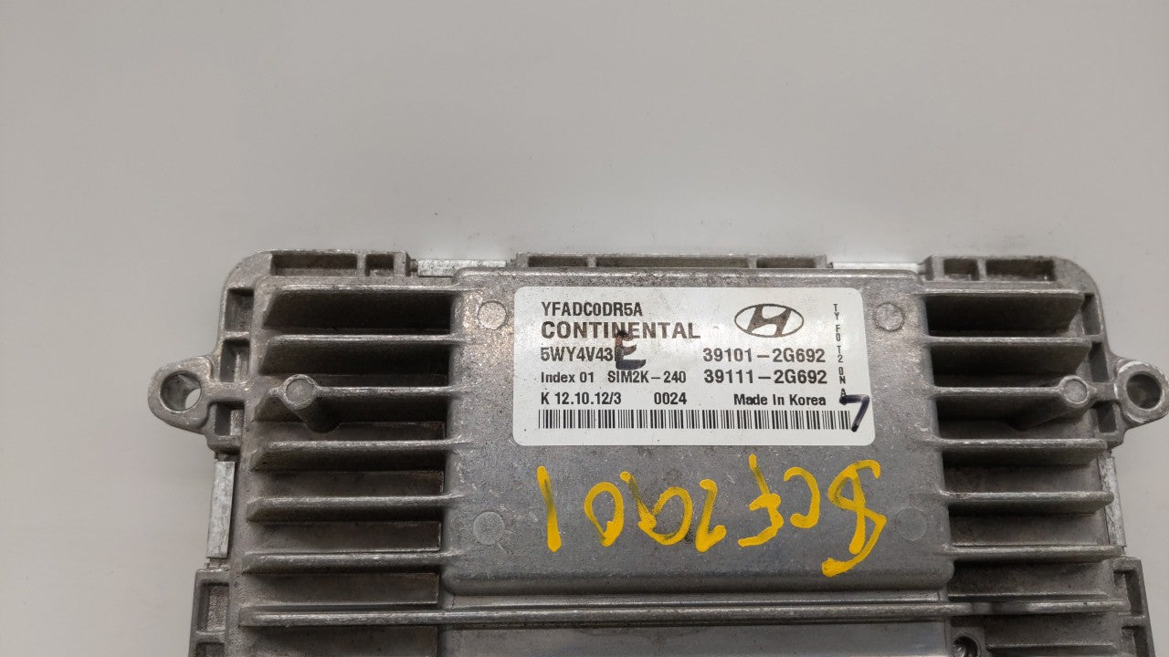 2011-2014 Hyundai Sonata PCM Engine Computer ECU ECM PCU OEM P/N:39101-2G692 39111-2G690 Fits 2011 2012 2013 2014 OEM Used Auto Parts - Oemusedautoparts1.com