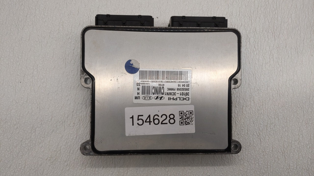 2016-2017 Kia Sorento PCM Engine Computer ECU ECM PCU OEM P/N:39101-3CWN0 39101-3CWN1 Fits 2016 2017 OEM Used Auto Parts - Oemusedautoparts1.com