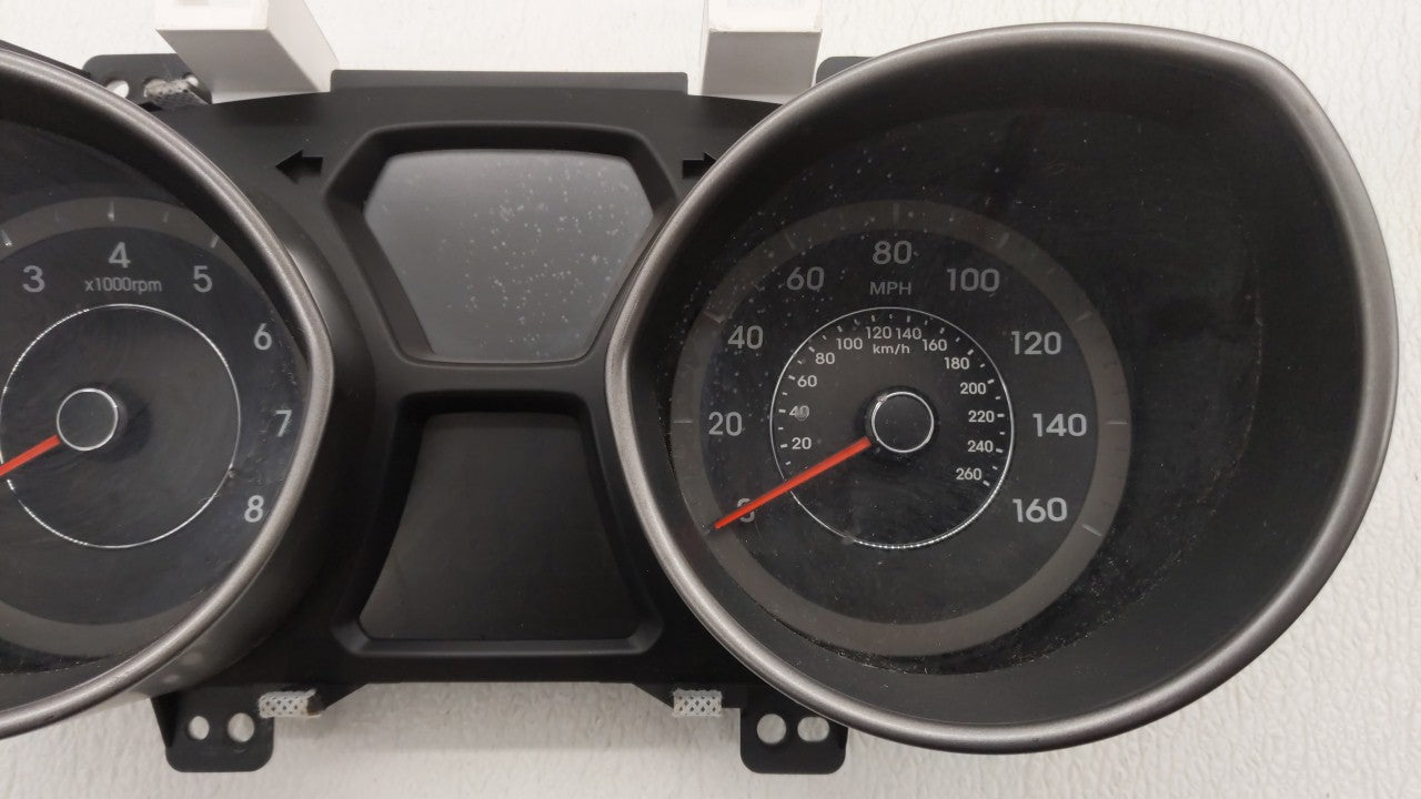 2014-2016 Hyundai Elantra Instrument Cluster Speedometer Gauges P/N:94004-3Y010 Fits 2014 2015 2016 OEM Used Auto Parts - Oemusedautoparts1.com