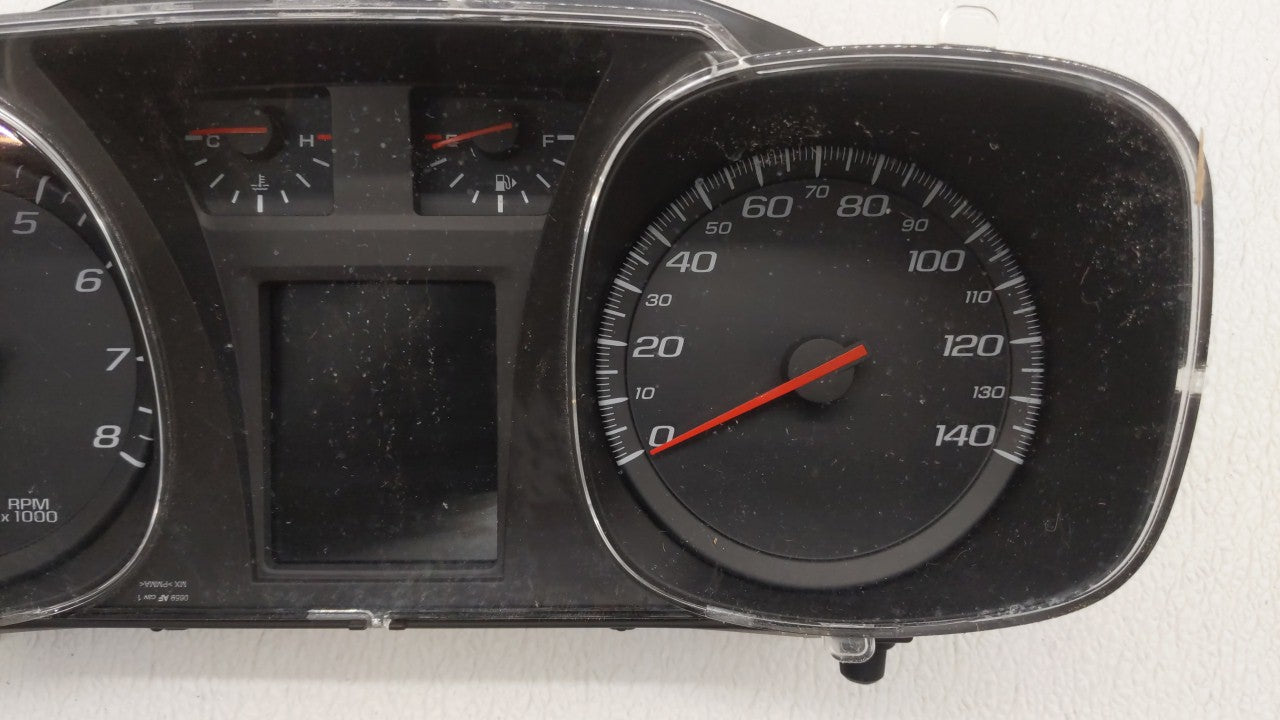 2011 Chevrolet Equinox Instrument Cluster Speedometer Gauges P/N:20978081 20978079 Fits OEM Used Auto Parts - Oemusedautoparts1.com