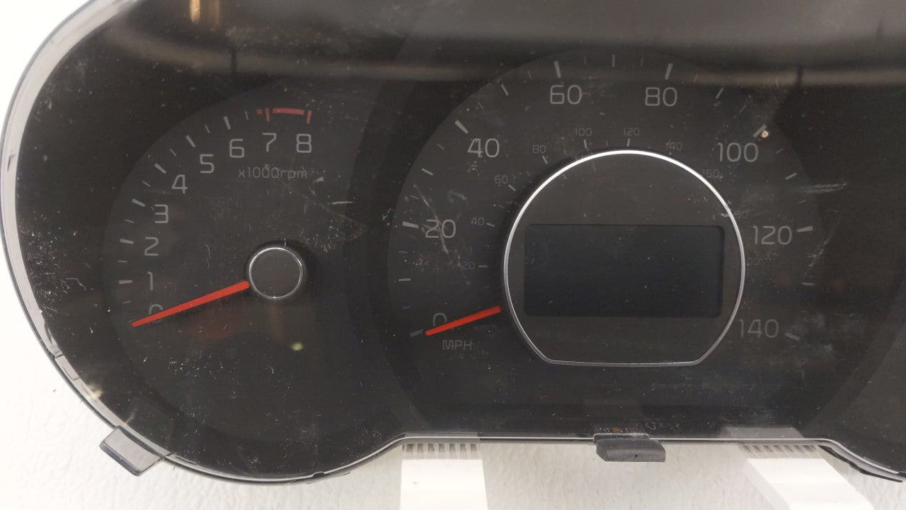 2016 Kia Soul Instrument Cluster Speedometer Gauges P/N:94006-B2600 Fits OEM Used Auto Parts - Oemusedautoparts1.com