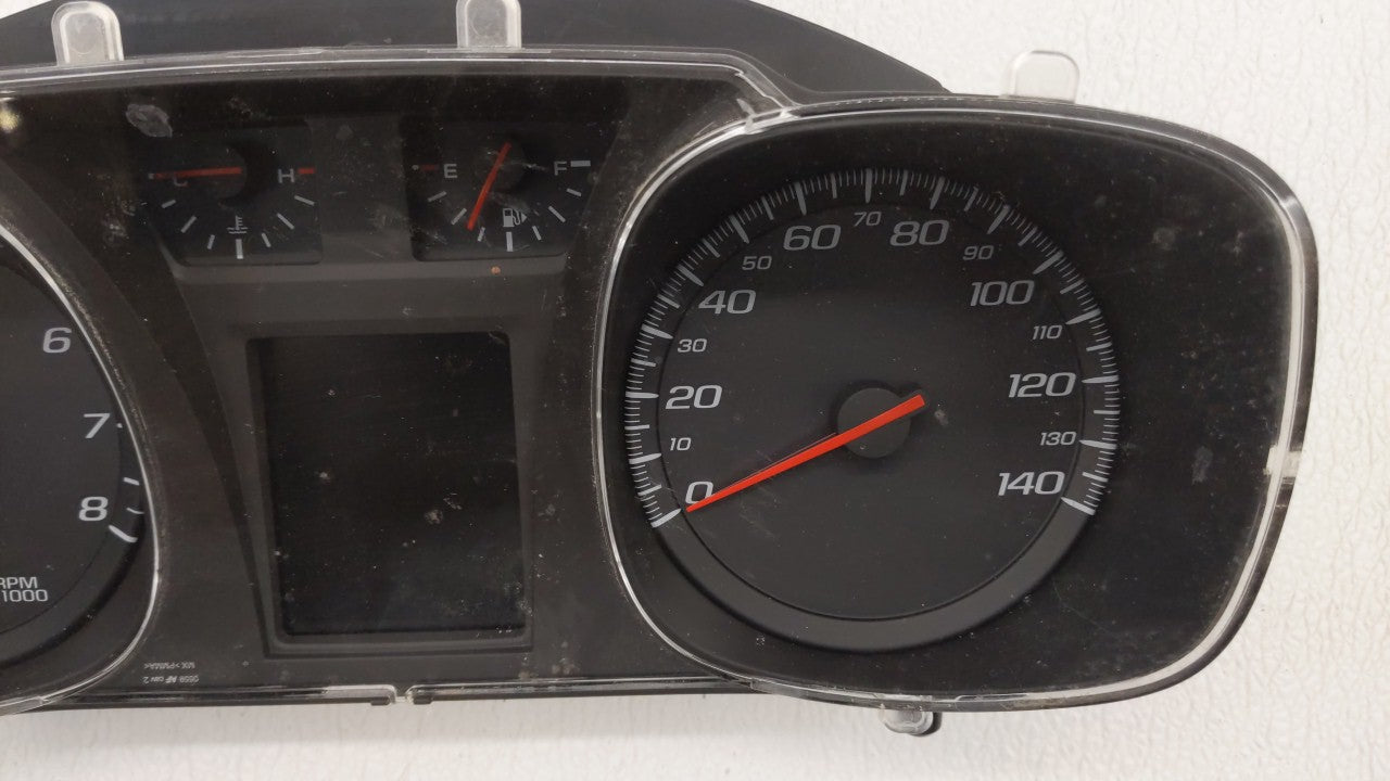 2010 Chevrolet Equinox Instrument Cluster Speedometer Gauges P/N:20919738 20903929 Fits OEM Used Auto Parts - Oemusedautoparts1.com