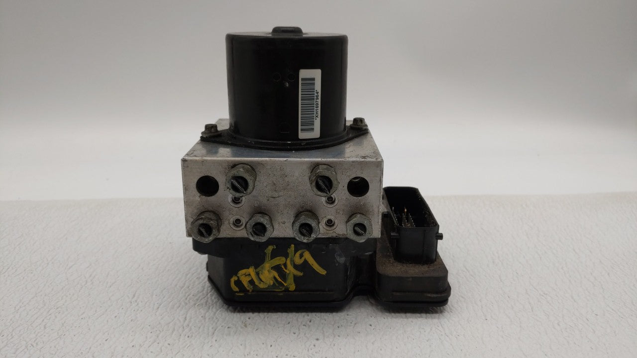 2013-2016 Chevrolet Malibu ABS Pump Control Module Replacement P/N:22815252 22888646 Fits 2012 2013 2014 2015 2016 OEM Used Auto Parts - Oemusedautoparts1.com