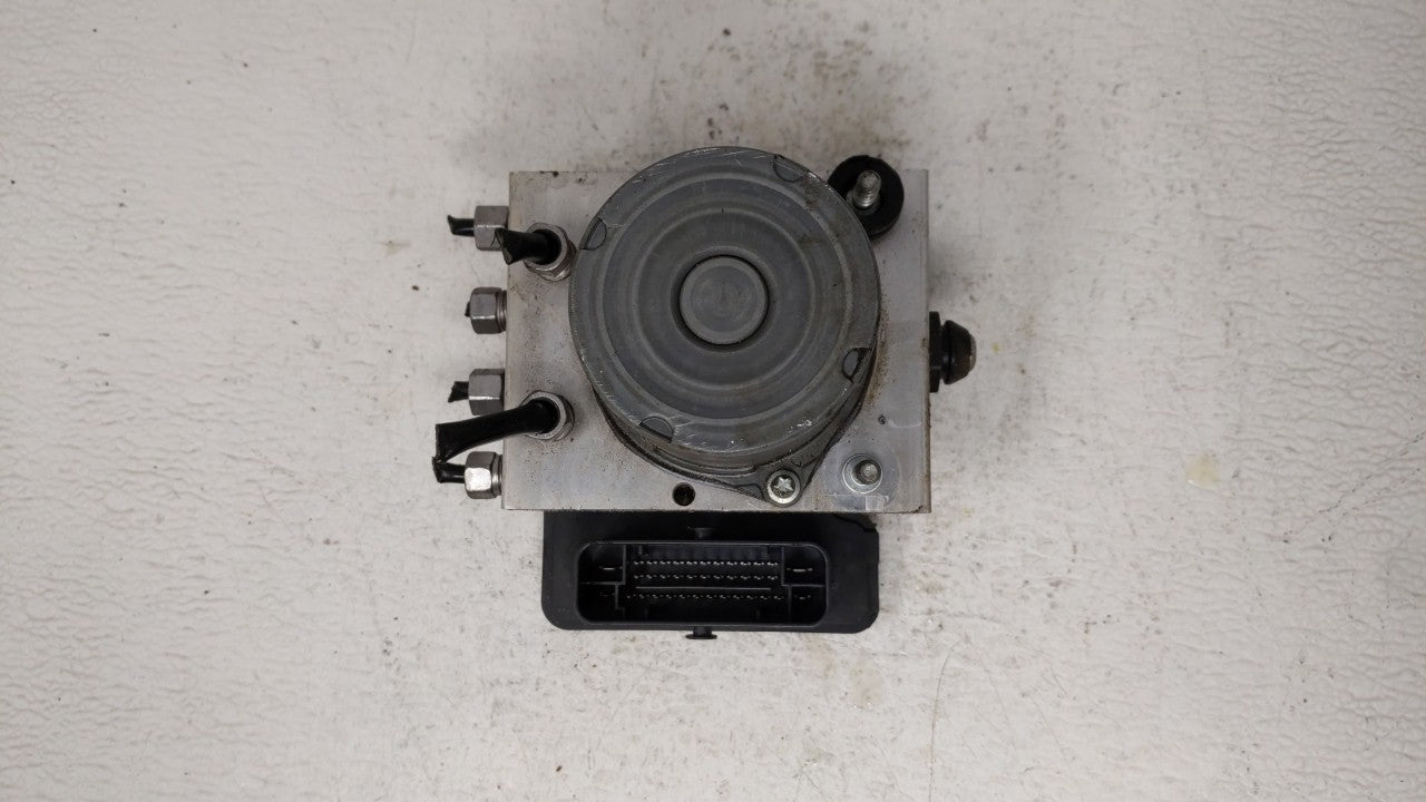 2014 Chrysler Town & Country ABS Pump Control Module Replacement P/N:P68183803AC 68183803AC Fits OEM Used Auto Parts - Oemusedautoparts1.com