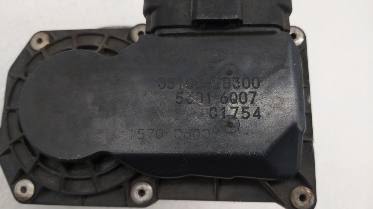 2012-2019 Kia Rio Throttle Body P/N:35100-2B300 Fits 2012 2013 2014 2015 2016 2017 2018 2019 OEM Used Auto Parts - Oemusedautoparts1.com