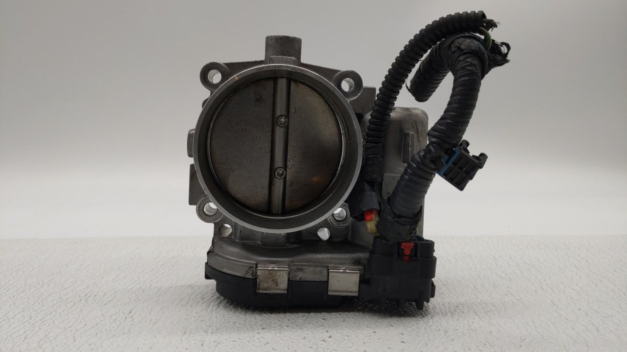 2011-2018 Dodge Durango Throttle Body P/N:05184349AC 05184349AE Fits 2011 2012 2013 2014 2015 2016 2017 2018 2019 OEM Used Auto Parts - Oemusedautoparts1.com