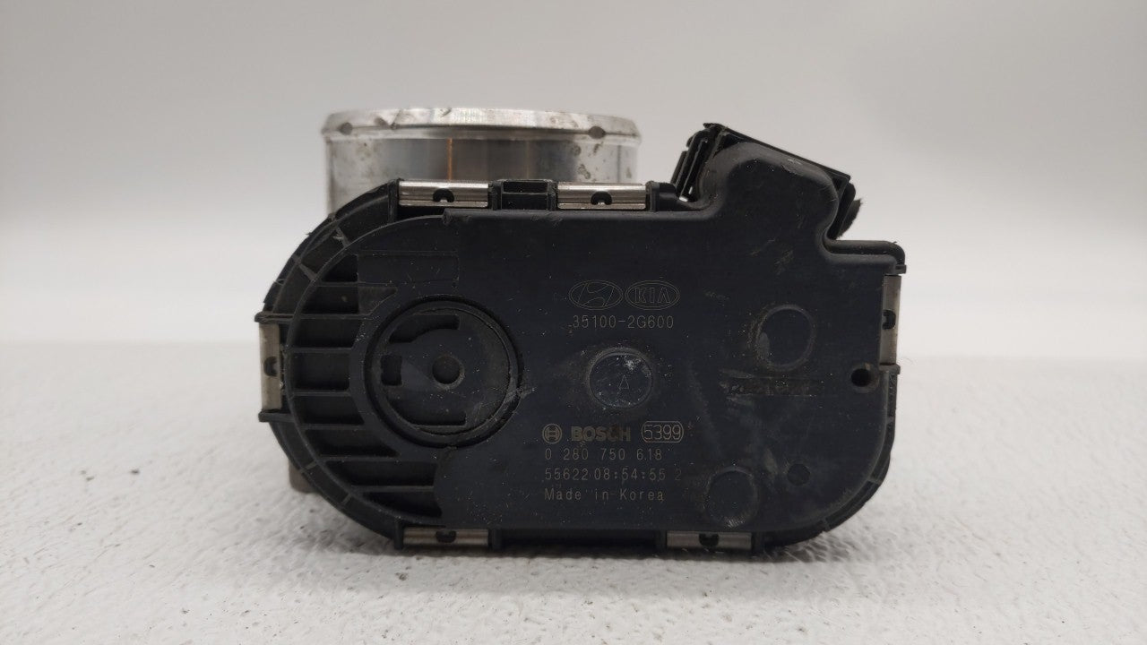 2015-2019 Hyundai Sonata Throttle Body P/N:35100-2G600 Fits 2015 2016 2017 2018 2019 OEM Used Auto Parts - Oemusedautoparts1.com