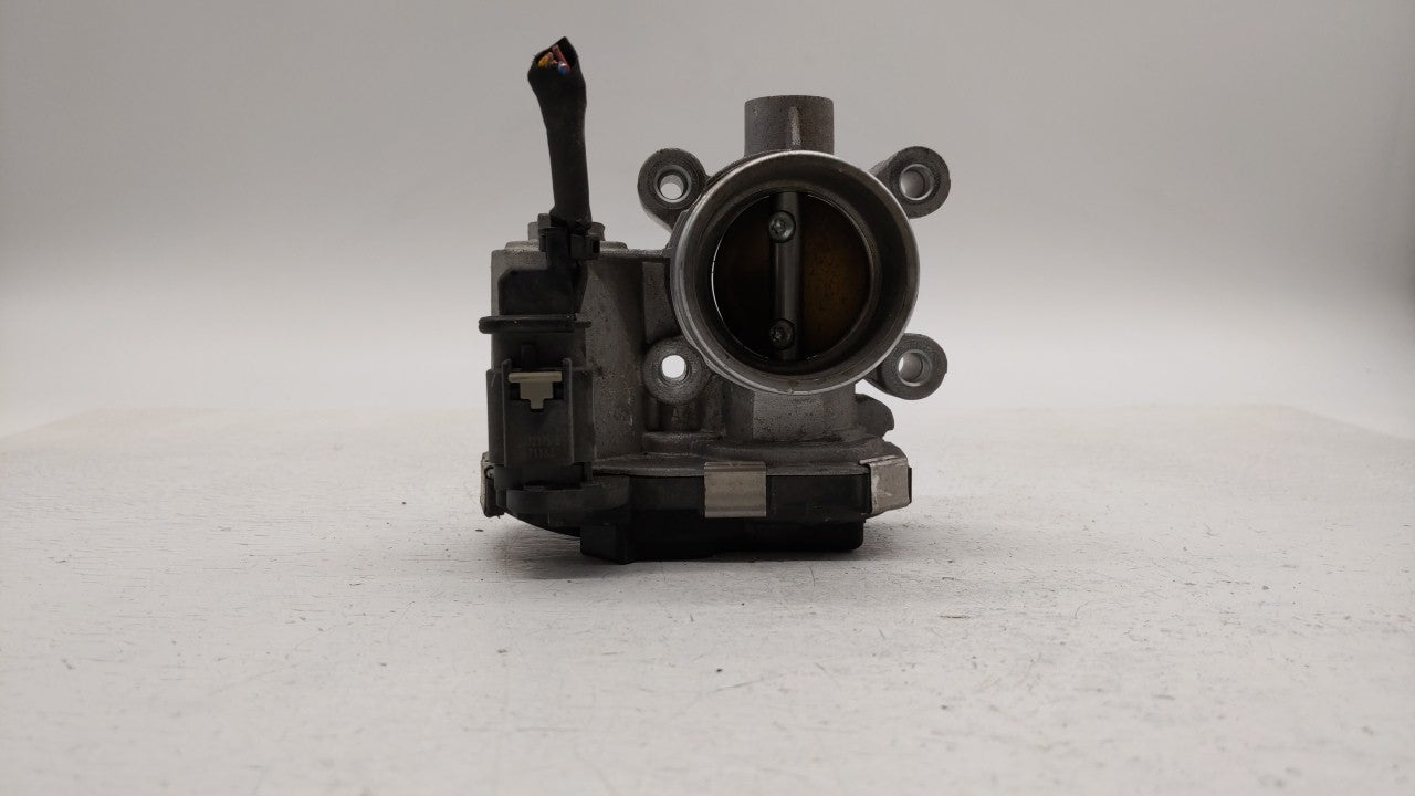 2017-2018 Chevrolet Cruze Throttle Body P/N:12671379AA Fits 2017 2018 OEM Used Auto Parts - Oemusedautoparts1.com