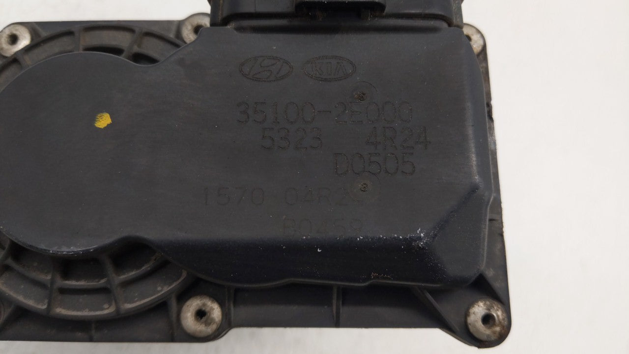 2011-2018 Hyundai Elantra Throttle Body P/N:35100-2E000 Fits 2011 2012 2013 2014 2015 2016 2017 2018 2019 OEM Used Auto Parts - Oemusedautoparts1.com