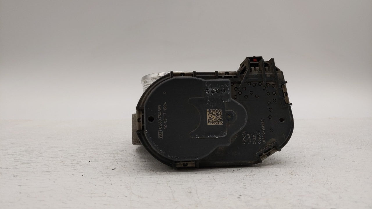 2012-2013 Ford Focus Throttle Body P/N:CM5E 9F991 AD CM5E 9F991 AC Fits 2012 2013 2014 2015 2016 2017 OEM Used Auto Parts - Oemusedautoparts1.com