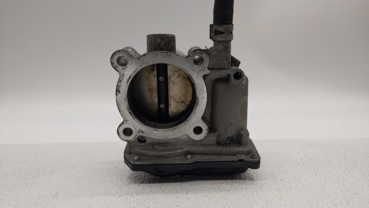 2011-2018 Toyota Corolla Throttle Body P/N:22030-0T080 Fits 2011 2012 2013 2014 2015 2016 2017 2018 OEM Used Auto Parts - Oemusedautoparts1.com