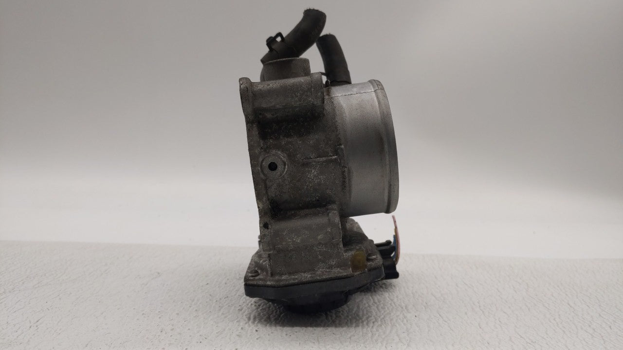 2011-2018 Hyundai Elantra Throttle Body P/N:35100-2E000 Fits 2011 2012 2013 2014 2015 2016 2017 2018 2019 OEM Used Auto Parts - Oemusedautoparts1.com