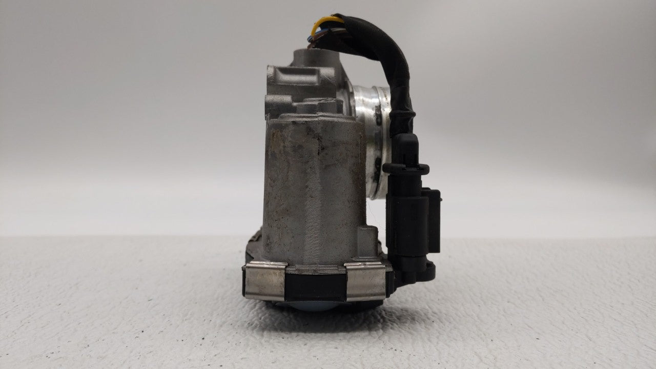 2016-2019 Chevrolet Malibu Throttle Body P/N:12659491BA Fits 2016 2017 2018 2019 OEM Used Auto Parts - Oemusedautoparts1.com