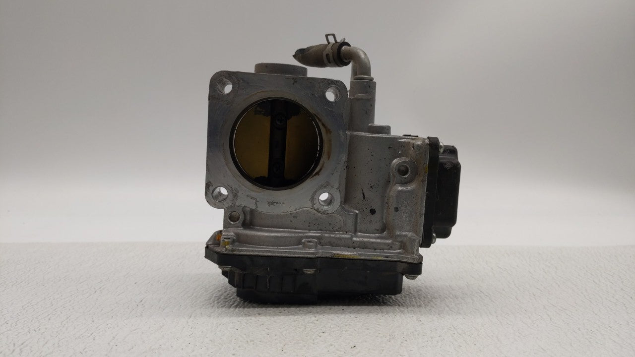 2017-2018 Honda Cr-V Throttle Body P/N:GMG9A Fits 2016 2017 2018 2019 OEM Used Auto Parts - Oemusedautoparts1.com