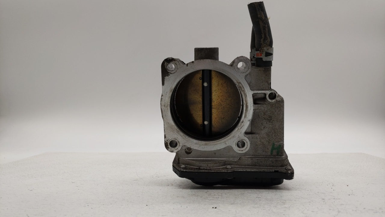 2007-2016 Toyota Sienna Throttle Body P/N:22030-31030 22030-0R050 Fits OEM Used Auto Parts - Oemusedautoparts1.com