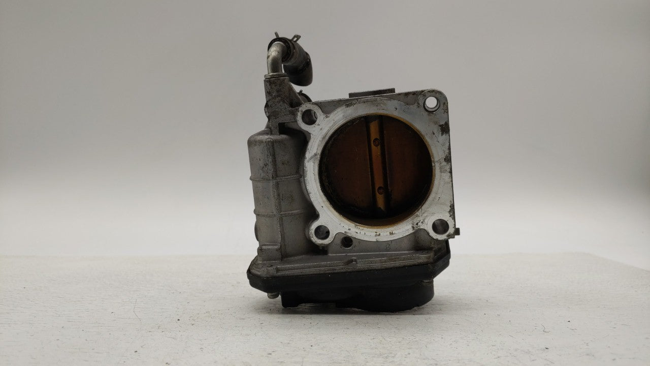 2009-2010 Infiniti M35 Throttle Body P/N:SERA526-02 1201 Fits OEM Used Auto Parts - Oemusedautoparts1.com