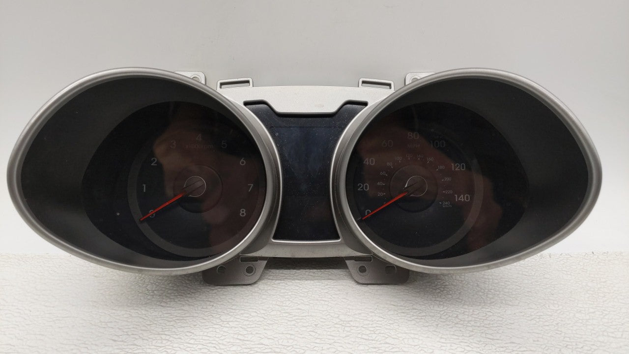 2016-2017 Hyundai Veloster Instrument Cluster Speedometer Gauges P/N:94031-2V240 94031-2V240RDR Fits 2016 2017 OEM Used Auto Parts - Oemusedautoparts1.com