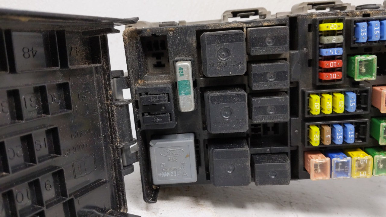 2002-2010 Ford Explorer Fusebox Fuse Box Panel Relay Module P/N:2L5T-14A075-AA Fits 2002 2003 2004 2005 2006 2007 2008 2009 2010 OEM Used Auto Parts - Oemusedautoparts1.com