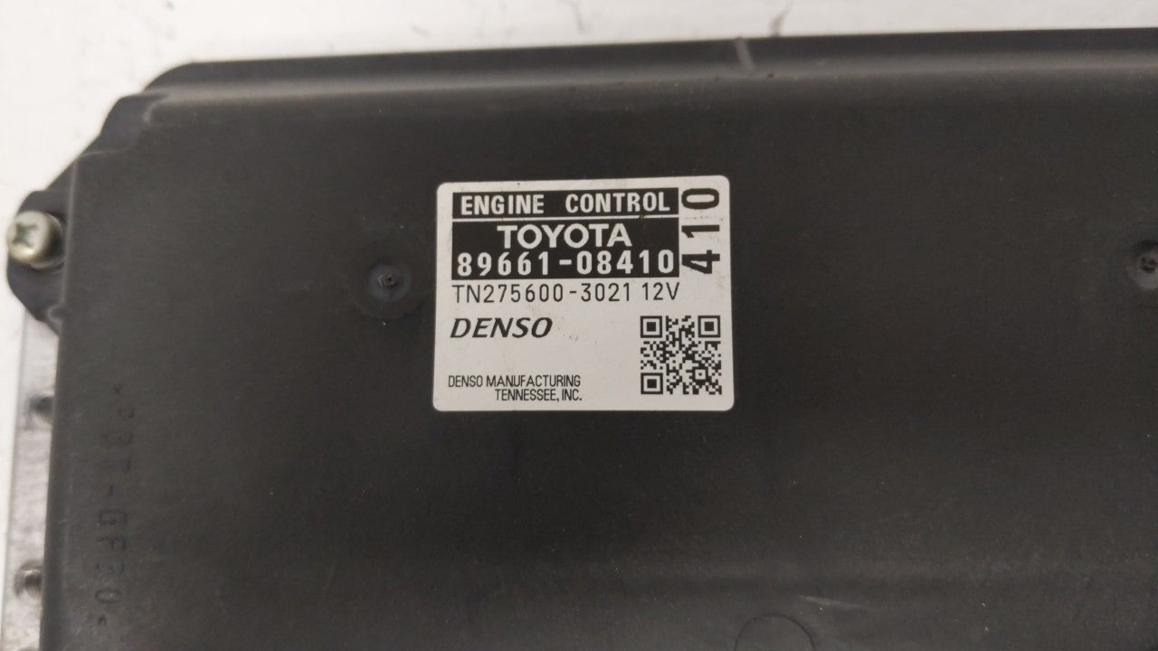 2015 Toyota Sienna PCM Engine Computer ECU ECM PCU OEM P/N:89661-08410 Fits 2016 OEM Used Auto Parts - Oemusedautoparts1.com