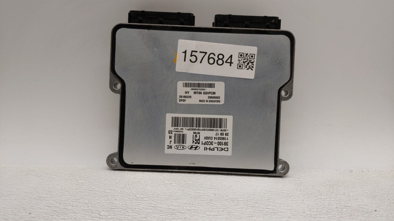 2017-2018 Hyundai Santa Fe PCM Engine Computer ECU ECM PCU OEM P/N:39110-3CDP0 39100-3CDP1 Fits 2017 2018 OEM Used Auto Parts - Oemusedautoparts1.com